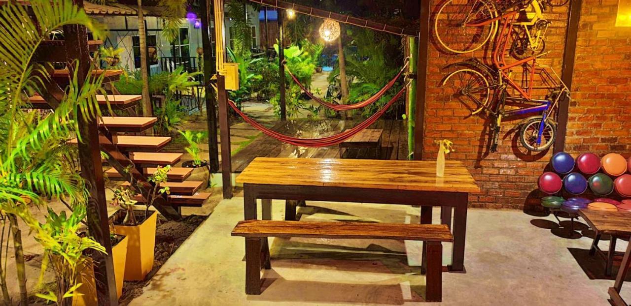 Oasis Lipe Resort Kültér fotó